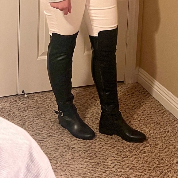 Black over the knee boots - Picture 3 of 4